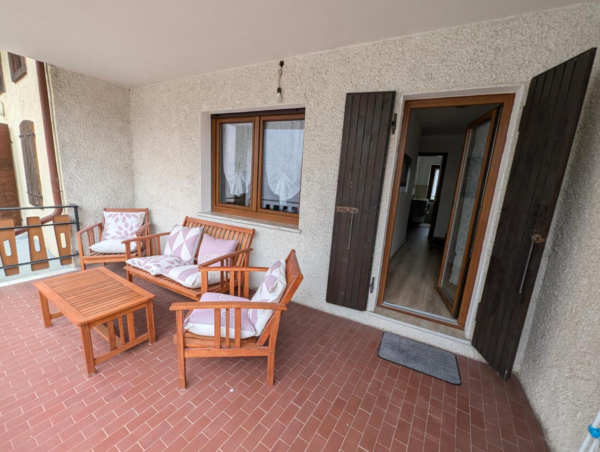 Spazioso E Completo Appartamento Con 3 Camere, Doppi Servizi, Fino A 8 Posti Letto Педавена Екстер'єр фото